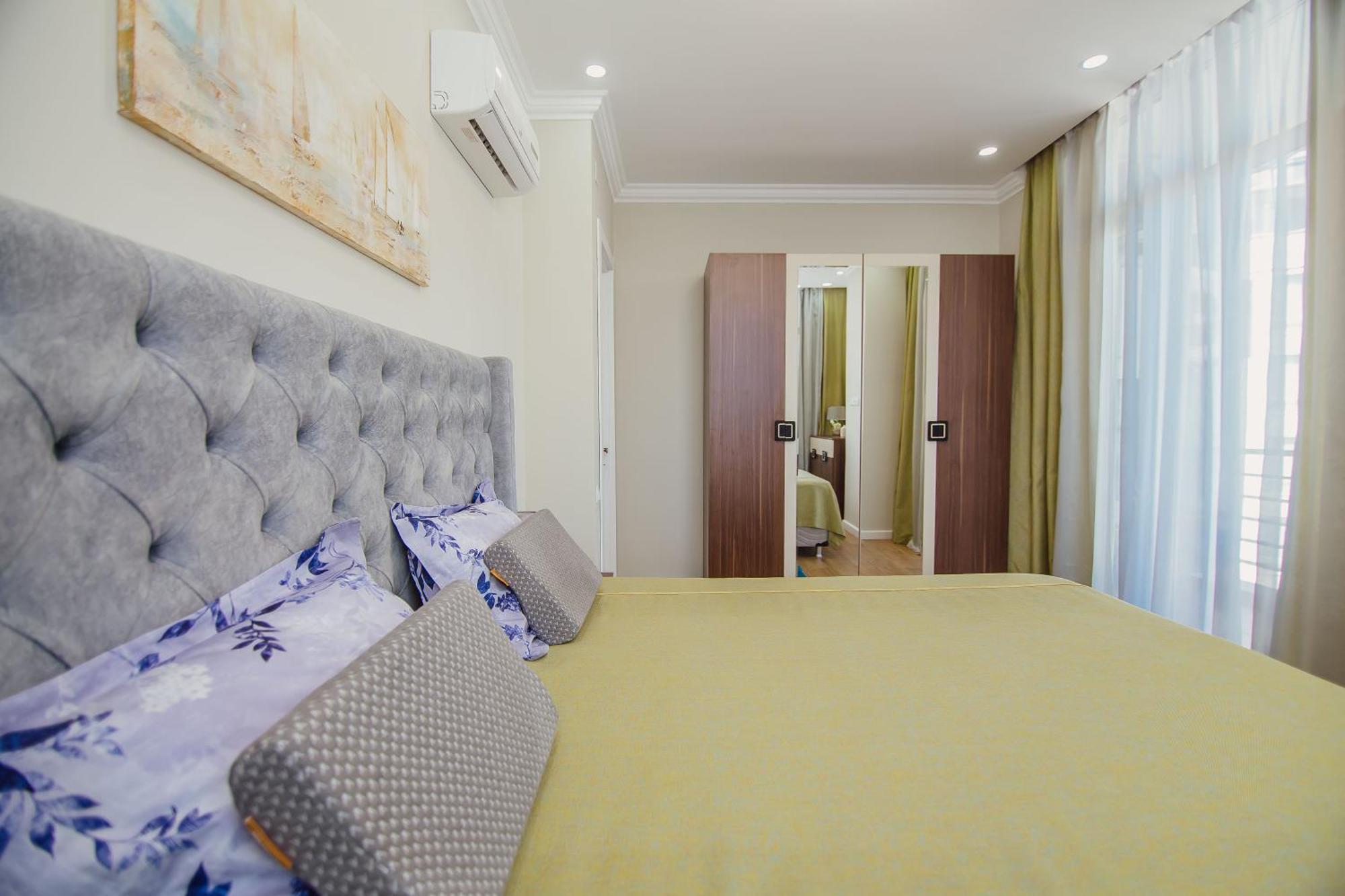 Happy Apartments Батумі Екстер'єр фото